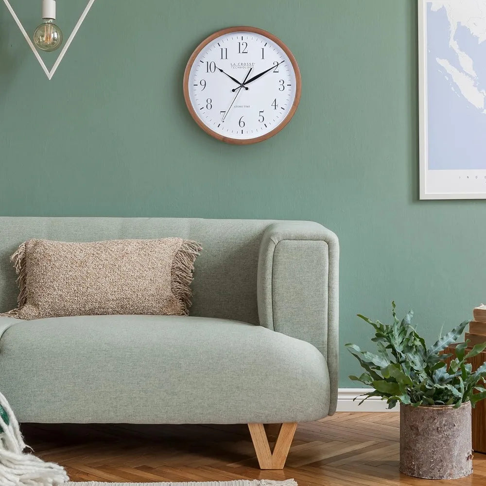 Atomic Analog Wall Clock With Auto Time Sync And Four US Time Zones For Home Office Decor